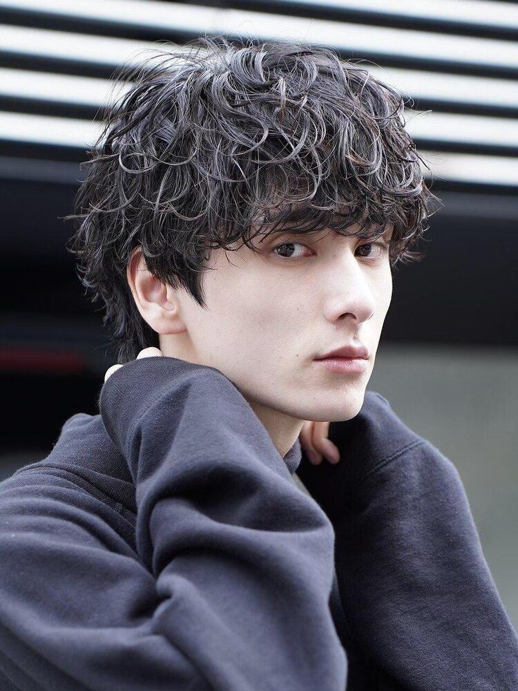 メンズニュアンスパーマのスタイリング完全ガイド｜失敗しないセットのコツ3つ