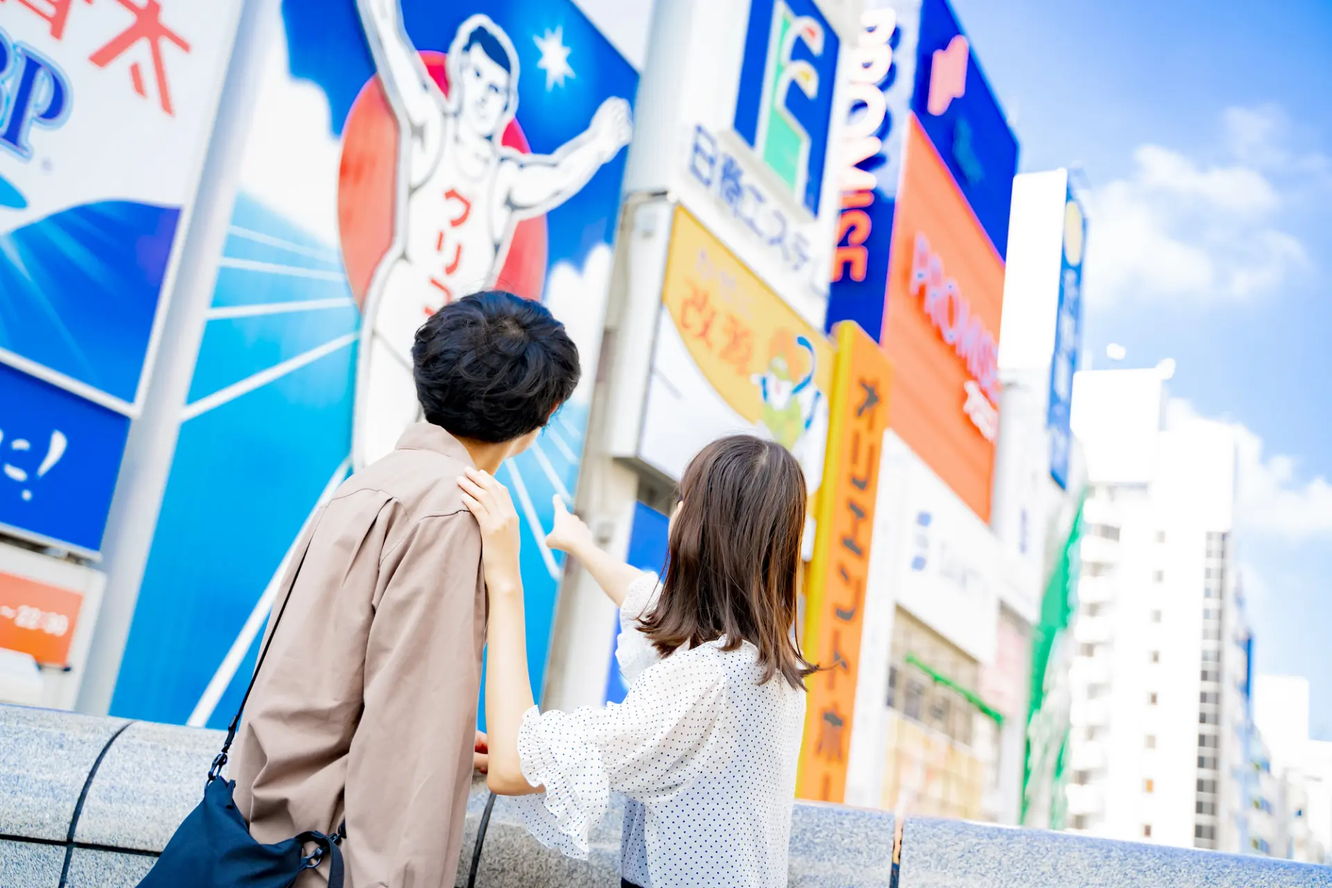 【大阪】民泊選びで損しないための完全ガイド!失敗しないエリア・設備の確認術