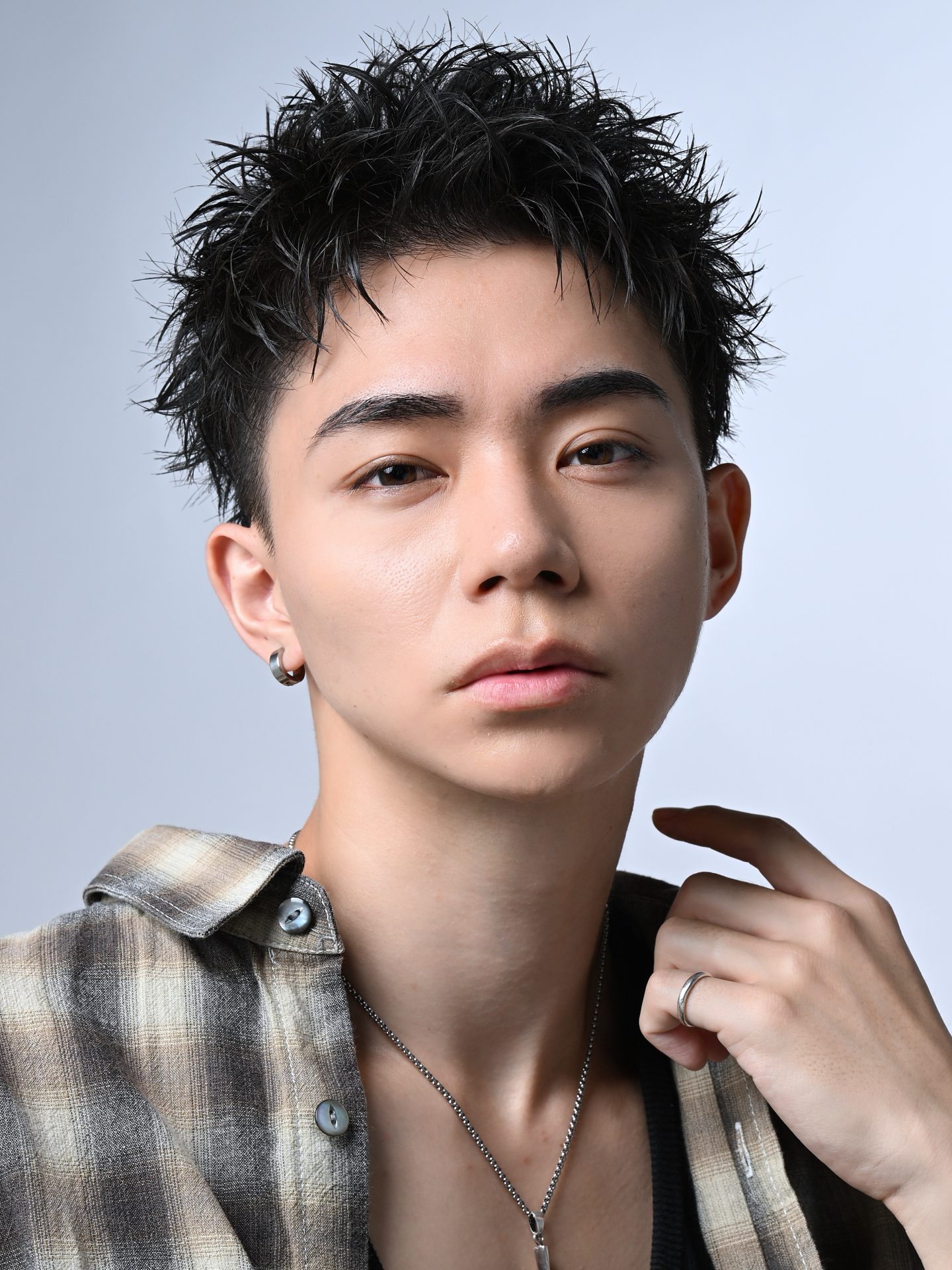 メンズピンパーマ徹底解説｜ピンの巻き方・種類・おすすめヘアスタイルまで完全ガイド