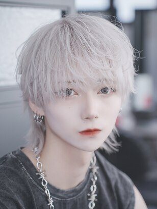 ホワイト系メンズカラーの種類と明るさの違い